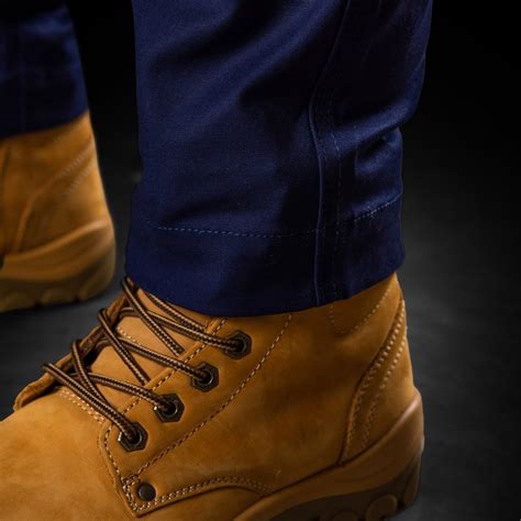 steel-cap-boots-womens-549043.jpg?v=1617105311