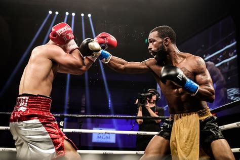 Russell Jr. defeats JoJo Diaz