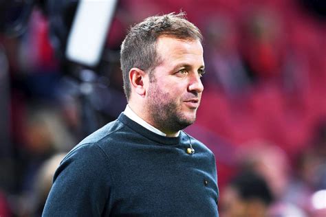 Rafael van der Vaart revine pe teren! » Cu ce echipă din România s-a ...