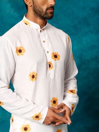VASTRAMAY Men's White Cotton Blend Sunflower Print Kurta – vastramay