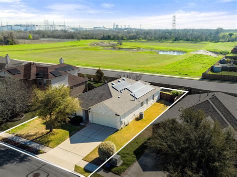 Pioneer Crossing Elementary School Homes for Sale | Pioneer Crossing ...