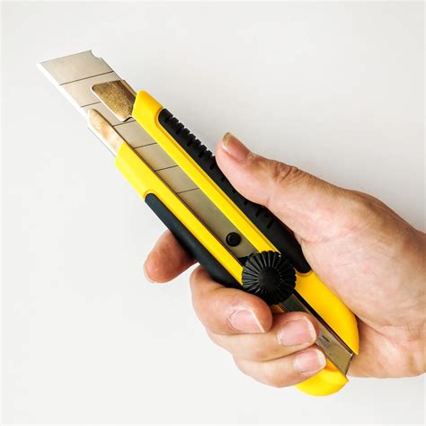 What Makes a Straight Blade Utility Knife Essential for Every Toolbox? - Leading Hand Tool ...