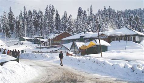 15 Beautiful Hill Stations You Can Explore in North India - lifeberrys.com