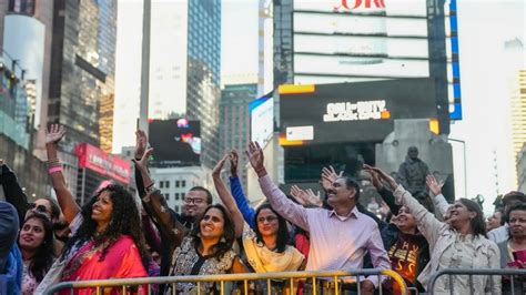 Diwali bash at New York's Times Square, Indian community, Mayor Eric ...