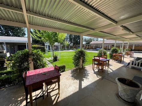 GRACELAND GUESTHOUSE (Potchefstroom, North-West) - Guesthouse Reviews ...