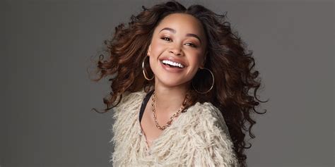 Female Christian Singers