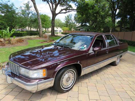 1994 Cadillac Fleetwood | Primo Classics International LLC