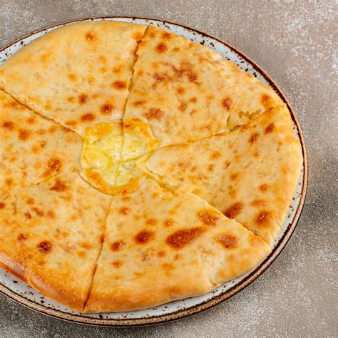 Хачапури по-имеретински маленькая. — Миндаль cafe
