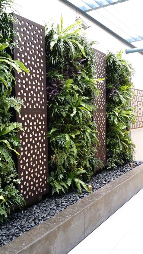 19 Vertical Gardening Wall Ideas To Consider | SharonSable