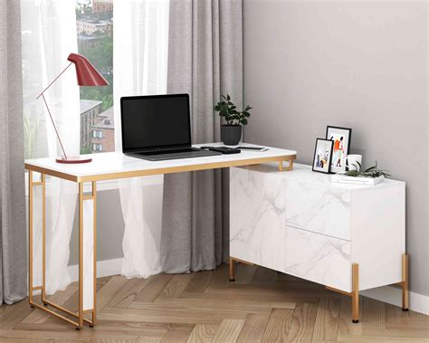 Corner Computer Table 的图像结果