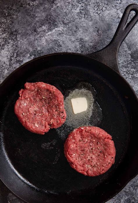 Old fashioned cast iron skillet burgers – Artofit