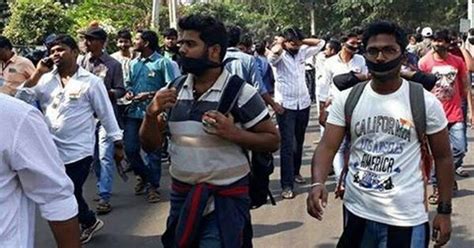 Police detain YSR Congress president and others demanding special ...