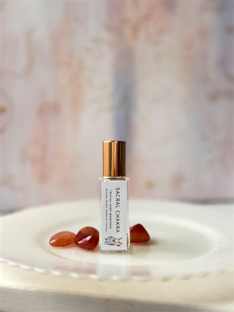 アロマロールオン meditation oil 〜Sacral chakra 〜 7ml 【受注生産】 | ShopWanderer ...