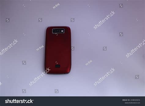 Phone. Old 的图像结果