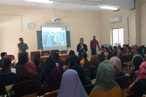 Krishna Menon Memorial Govt. Women's College Kannur Campus: Photos ...