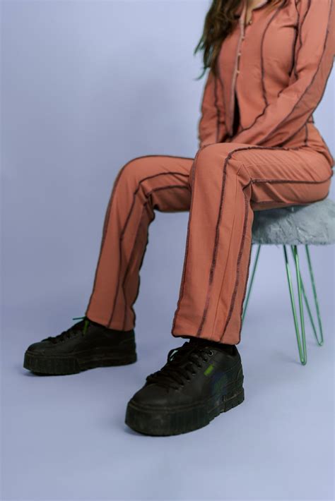 CUT & SEW Pants For Women In Dusty Rose | Casual Bottomwear - Nolabels.in
