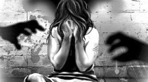 Delhi: Minor girl gang-raped by two juveniles, one held | delhi ...