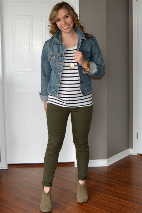 What Colors Go With Olive Green Clothing