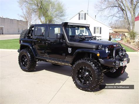 2013 Jeep Wrangler Unlimited Sport Utility 4 - Door 3. 6l