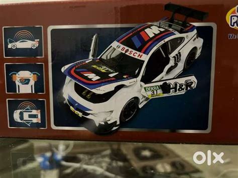 Hot Wheels +BMW M4 + Match box M.Benz - Other Hobbies - 1802970601