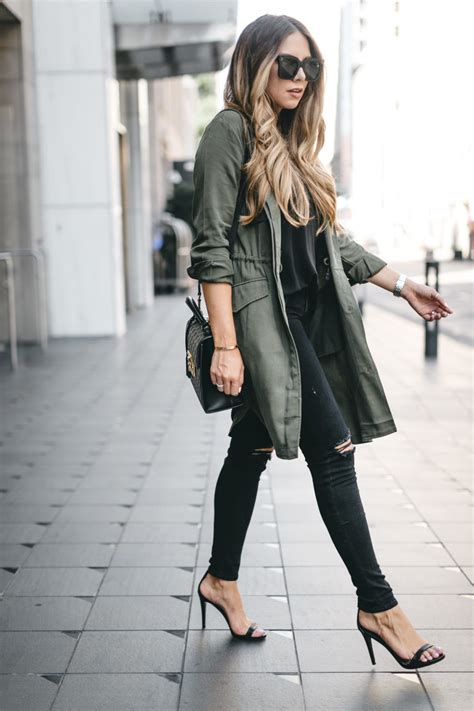 5 Ways to Style Your Army Green Jacket | The Teacher Diva: a Dallas ...