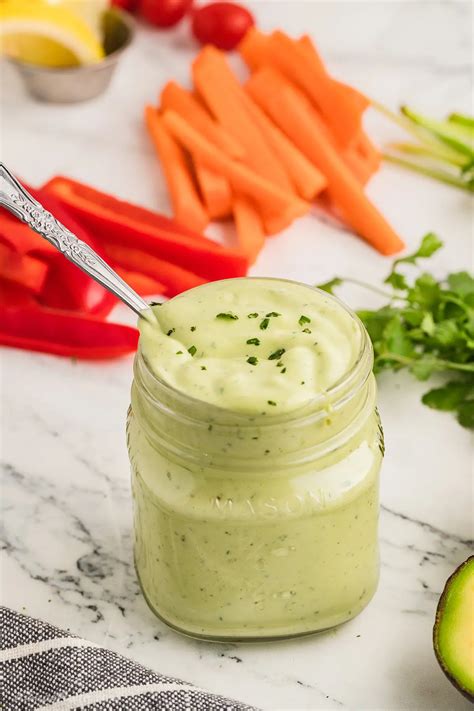 Homemade Avocado Ranch Salad Dressing (Creamy Recipe) - Amira's Pantry