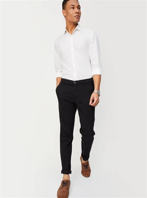 Buy Men Slim Fit Solid Chinos Online at just Rs. 1399.0 - 1000012957468 ...