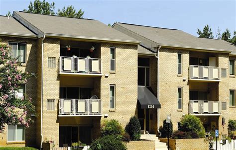 Annapolis Roads | Apartments in Annapolis, MD