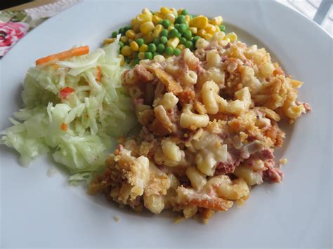 Corned Beef and Macaroni Casserole | The English Kitchen