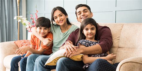 8 steps towards a secure financial future for your family - Axis Bank