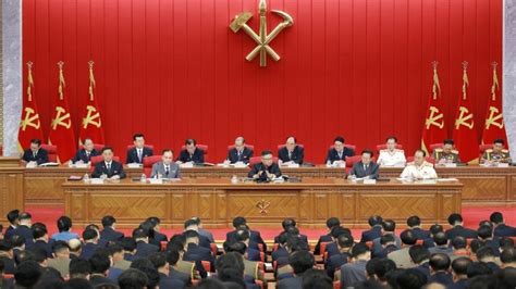 朝鲜劳动党中央政治局常务委员会会议举行 - 图片新闻 - 朝鲜·锦绣江山