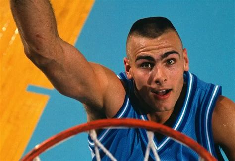 Former NBA Player Eric Montross Passes Away at 52 After Cancer Battle ...