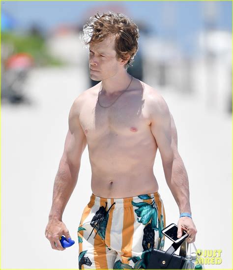 Alfie Allen Nudes