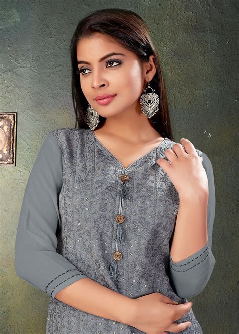 Snapstyle Launching Chicken Kari Straight Kurti Best Dealer