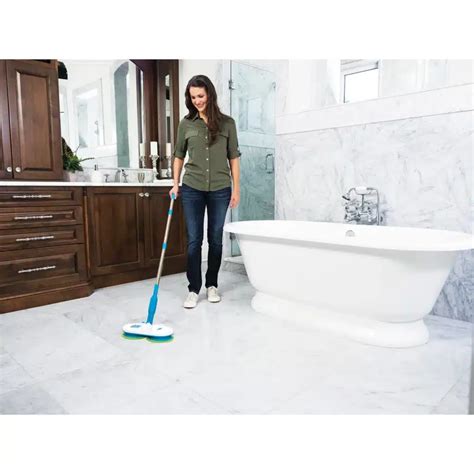Floor Police Mop Reviews [According to 2023 Tests] - Cleaners Advisor