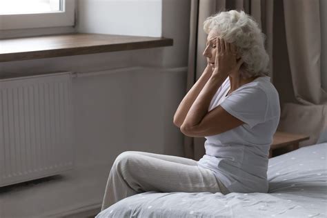 Why You Might Feel Dizzy When Bending Over: Common Causes and Solutions - Senior Stride Academy