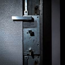 come cambiare serratura porta come cambiare il cilindro della serratura di una porta come cambiare serratura porta come cambiare il cilindro della serratura di una porta