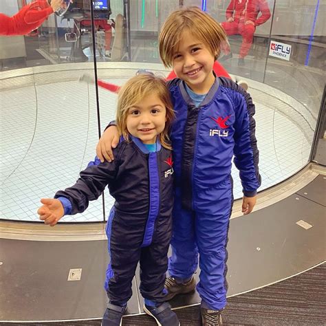 iFLY Indoor Skydiving – Chicago Lincoln Park – TripHock
