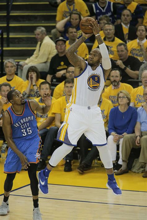 Warriors’ Marreese Speights set winning tone