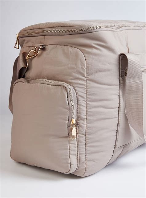 Buy Women Solid Duffle Bag Online at just Rs. 1299.0 - 1000015766778 ...