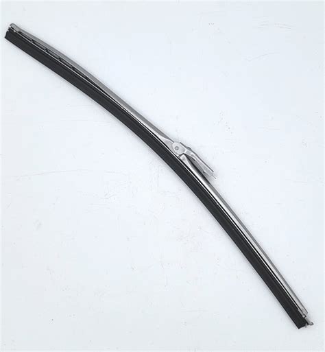 A/B-body 15″ Classic Wiper Blade – The Mopar Shop