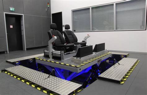 How Daimler’s Driving Simulation Centre is supplementing real-life ...