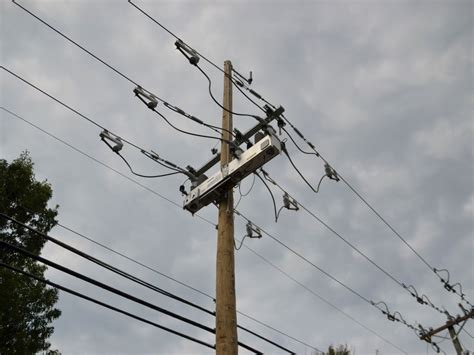 Intellirupter Pinpoints Faults, Trims Outage Time