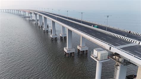 Mumbai Trans Harbour Link: Construction of India's longest sea bridge ...