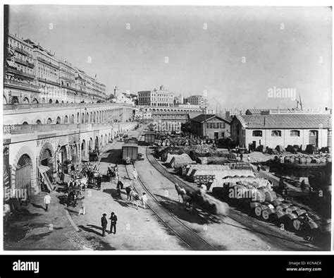 Vintage map of algiers Black and White Stock Photos & Images - Alamy