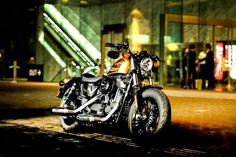 Harley-Davidson launches 2016 Dark Custom line-up at Rs 4.52 lakh ...