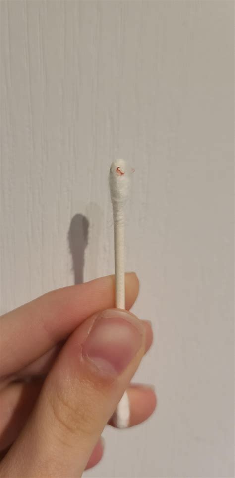 Slighty bleeding belly button piercing : r/piercing