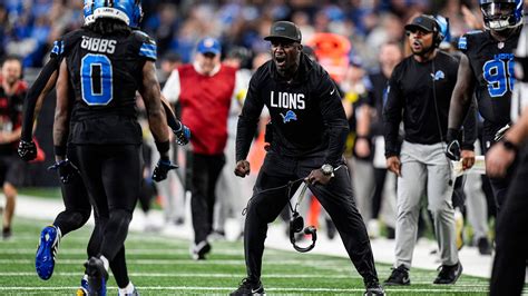 Detroit Lions assistant Scottie Montgomery driven to care by family