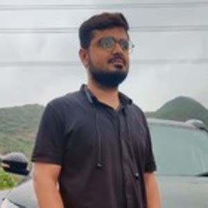 Vishal - Hindi teacher in Surat - ₹100/h