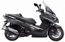 Review Kymco Xciting 400i by 2018 Kymco Xciting 400i Abs Scooter Review 15 Fast Facts Review Kymco Xciting 400i